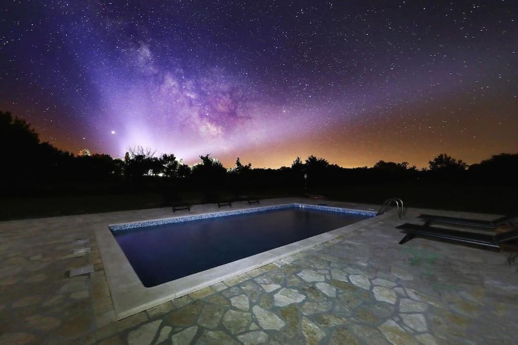 House Aurora Borealis *